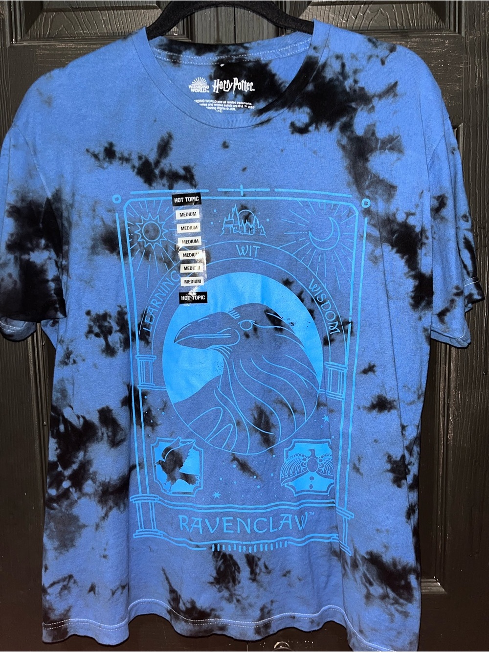 Hot Topic Large Ravenclaw Blue Tie-Dye T-Shirt and Navy Plaid Skirt Set - Picture 6 of 16